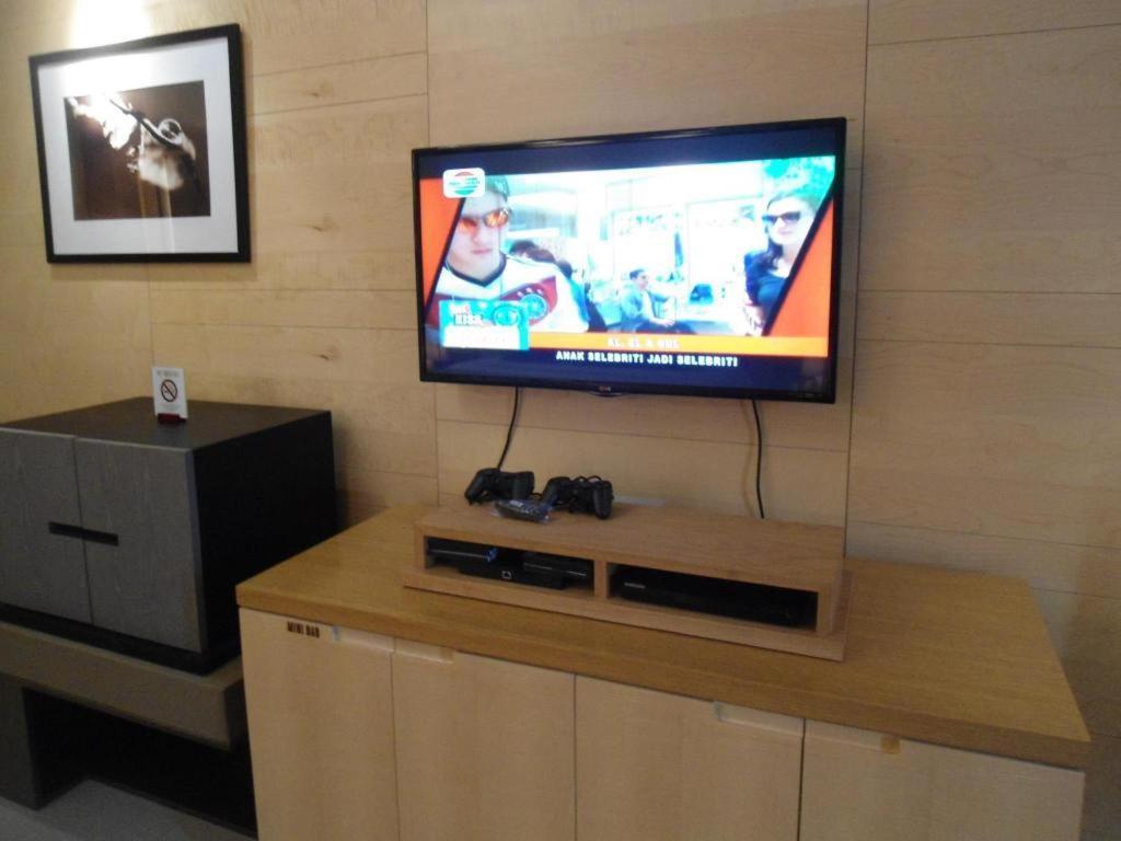 Bumi Segah Hotel Tanjung Redep Ngoại thất bức ảnh