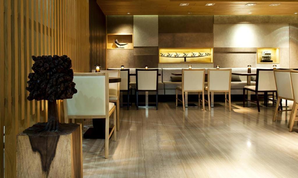 Bumi Segah Hotel Tanjung Redep Ngoại thất bức ảnh